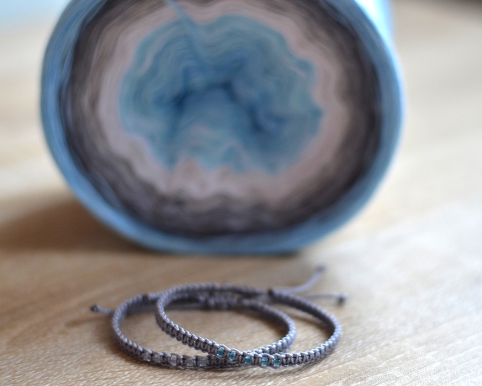 Duhovka + dva náramky/modré